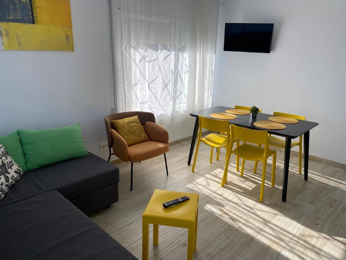 Apartamentos Rayon Du Soleil Sant Feliu de Guixols Bagian luar foto